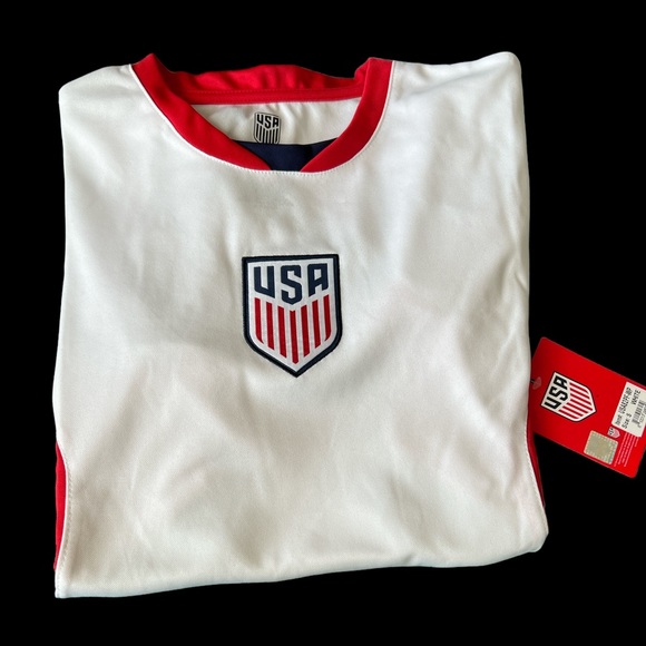 USA official jersey - Picture 2 of 5
